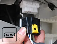 OBDⅡから取得した車両情報を表示